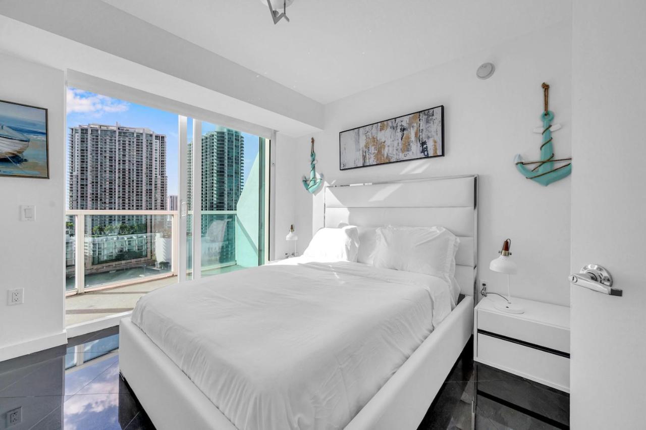 Iconic 2 Bedroom Loft Brickell-Stunning Views Майами Экстерьер фото